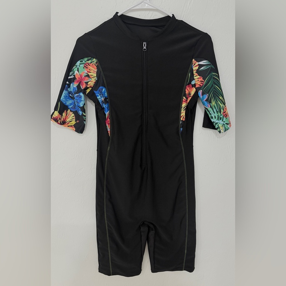 Tropical Black Kids‎ Rashguard